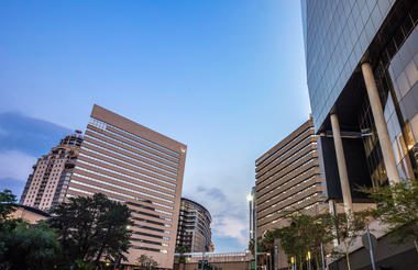 5318_1_24696471_sandton_sun_and_sandton_towers