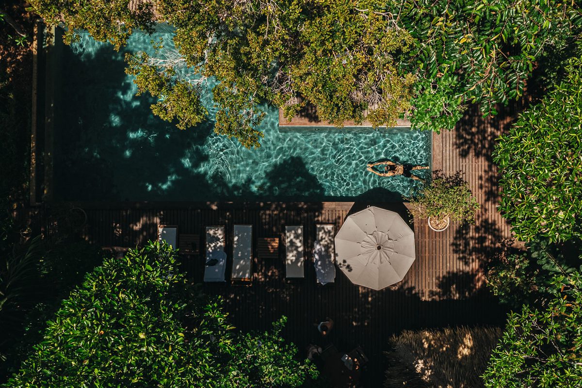 6578789e4d46e36407270992_hospitalidade-anavilhanas-jungle-lodge-piscina-felipe-castellari