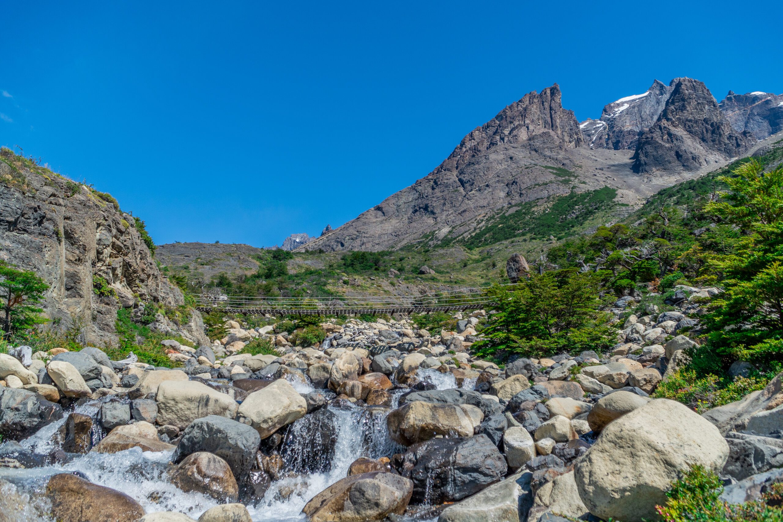 SENDERO-CUERNOS-CENTRAL-RIO-ARRIERO-PUENTE-2025-6912
