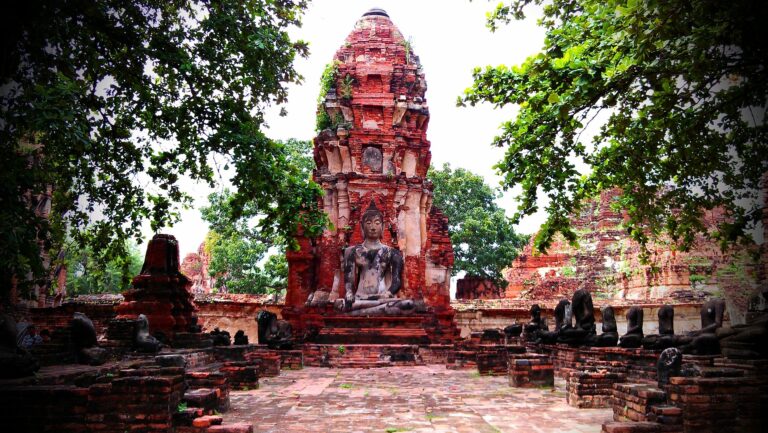 Ayutthaya - temple with buddha
