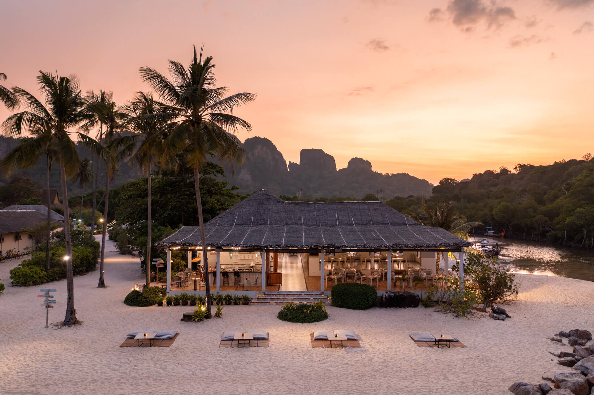 Saii Phi Phi Island Village