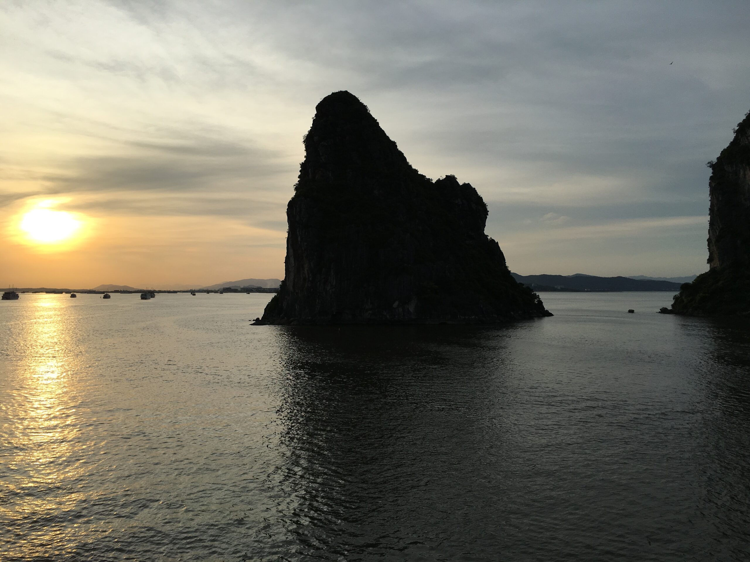 Halong bay - sunset